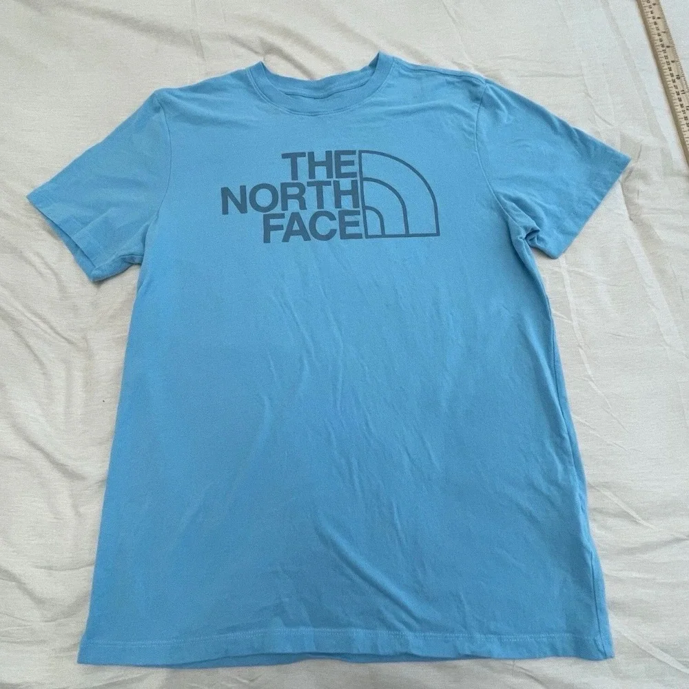 The North Face T-Shirt Mens M Logo Graphic Short Sleeve Cotton Blue Solid